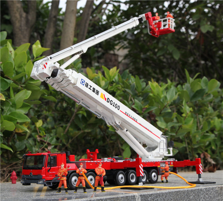 XCMG fire fighting truck DG100 aerial platform fire truck model toy for sale